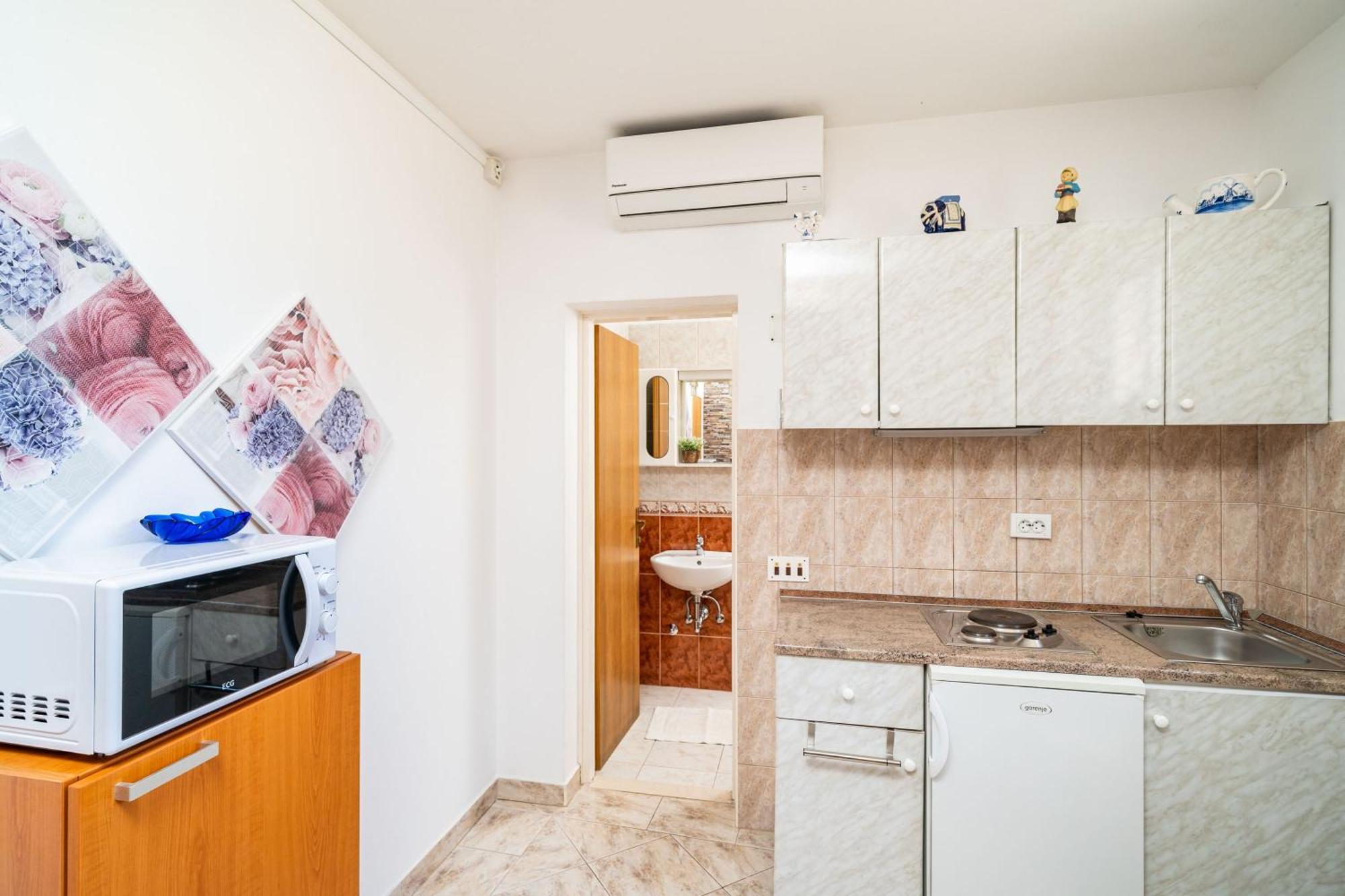Apartments Nikolina Lumbarda Phòng bức ảnh