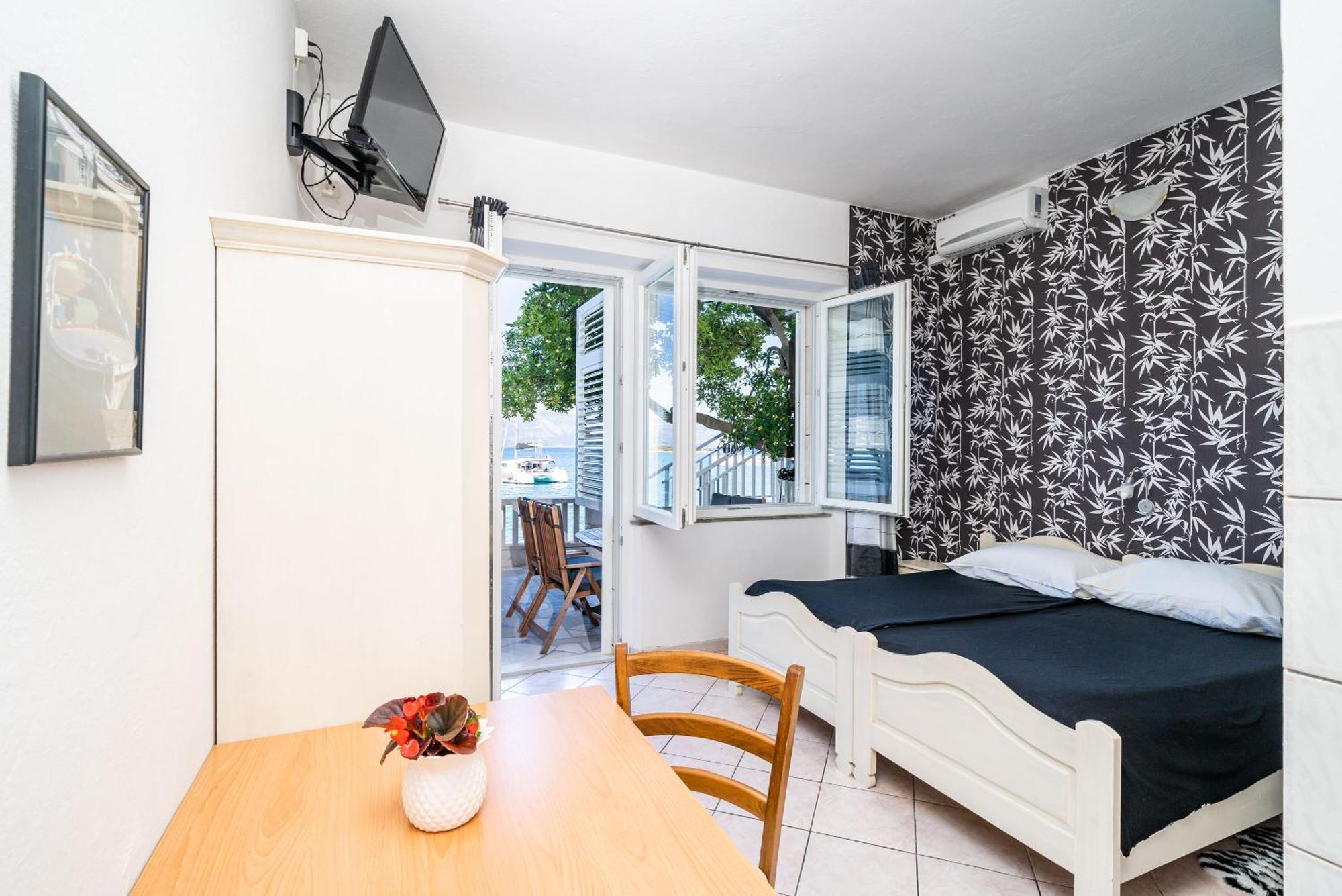 Apartments Nikolina Lumbarda Phòng bức ảnh
